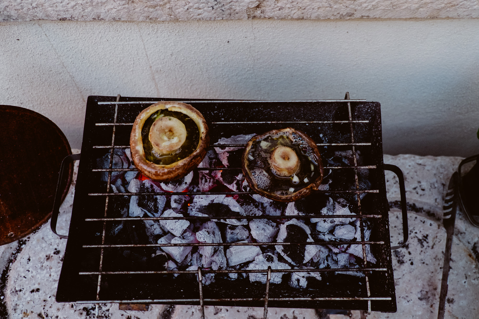 cogumelos portobello na brasa